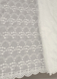 Haft na bawełnie ecru 130cm/0,5m.