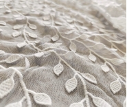 Haft na tiulu 3D ecru 130cm/0,5m.