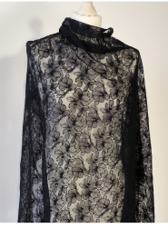 Bawełniany haft na tiulu czarny 130cm/0,5m.